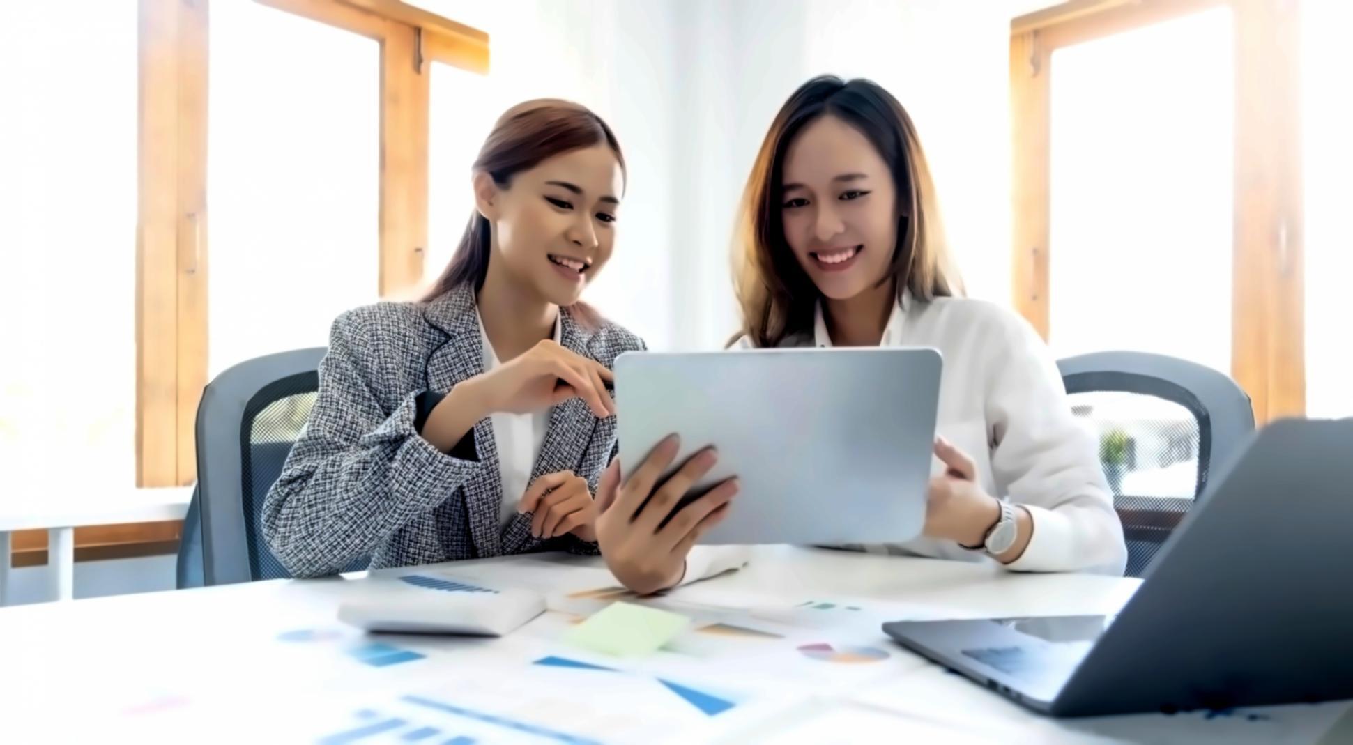 Environnement de travail collaboratif axé sur l'optimisation de contenu éducatif